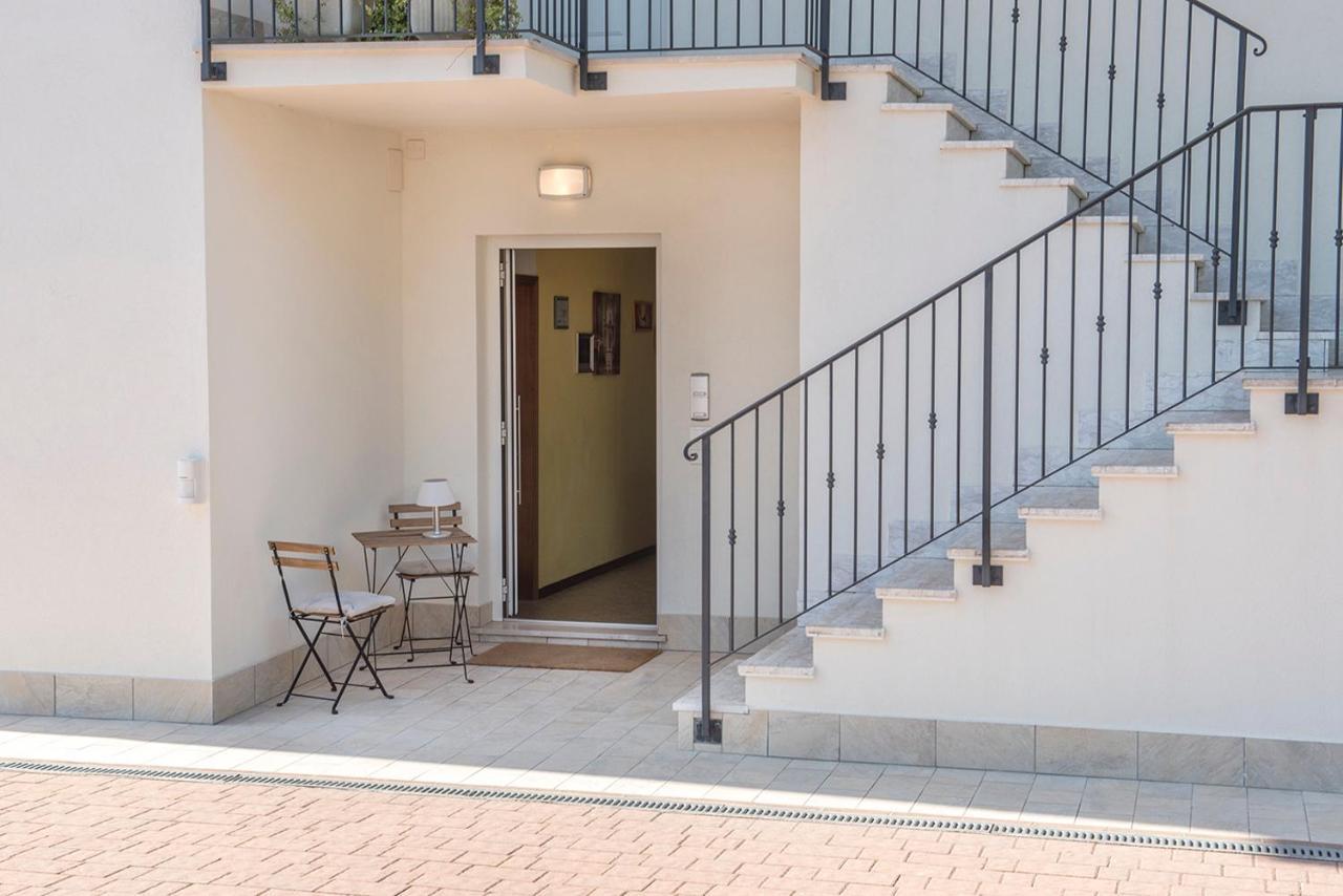 A11 - Varano, Delizioso Trilocale Con Giardino Ancona Exteriör bild